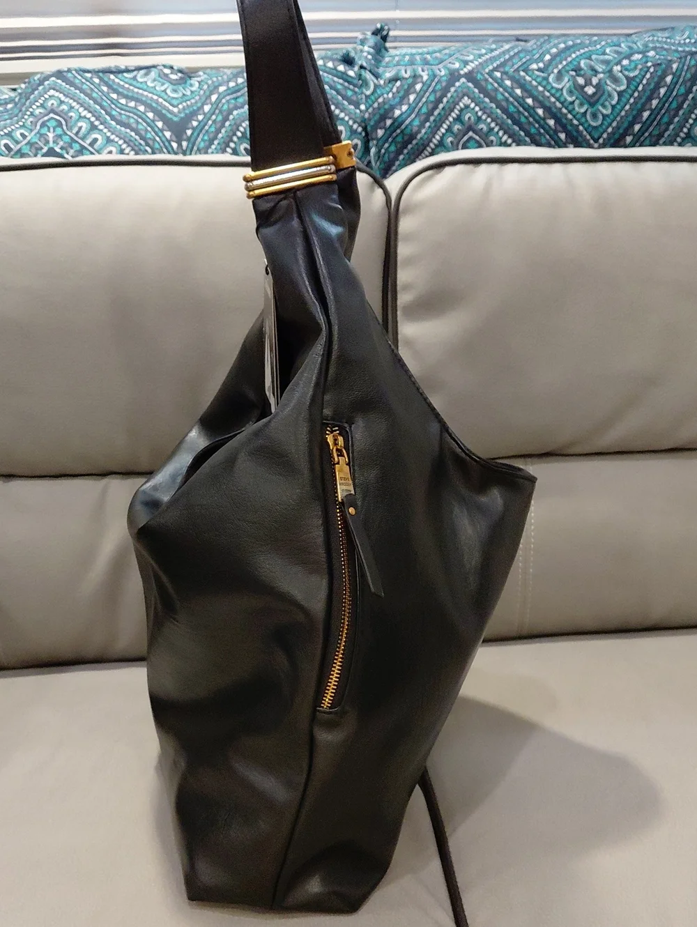 STEVE MADDEN HOBO 2 PIECE SET